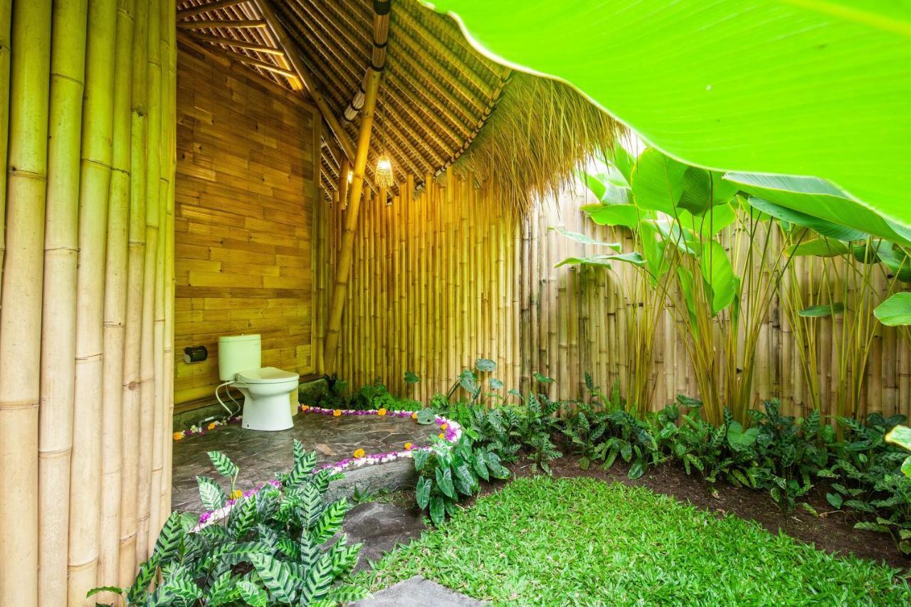 Вілла Balikayanas Bamboo House - Miggiell House Каранґасем Екстер'єр фото